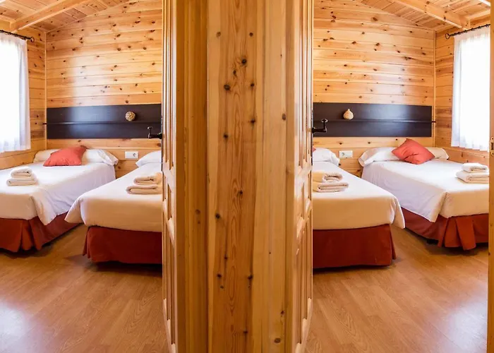 哈瓦兰布里小木屋假日公园 卡马雷纳德拉谢拉